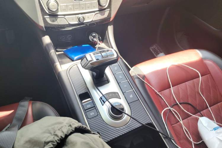 Used Great Wall Poer 2020 2.0T Off-Road Edition Automatic Gasoline 4x4 Limited Edition GW4C20B Gear Lever