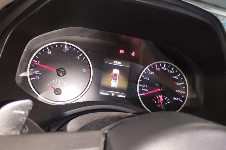 Used Great Wall Poer 2020 2.0T Commercial Version Automatic Diesel Two-Wheel Drive Elite Trim with Long Bed – GW4D20M Instrument Cluster