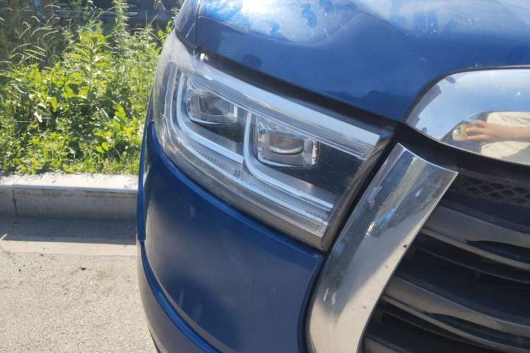 Used Great Wall Poer 2020 2.0T Automatic Diesel 4x4 Comfort Edition GW4D20M Right Front Headlight