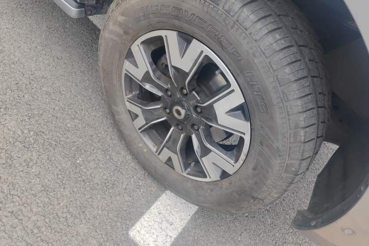 Used Great Wall Poer 2020 2.0T Off-Road Version Automatic Gasoline Four-Wheel Drive High-End Edition GW4C20B Right Front Wheel Hub