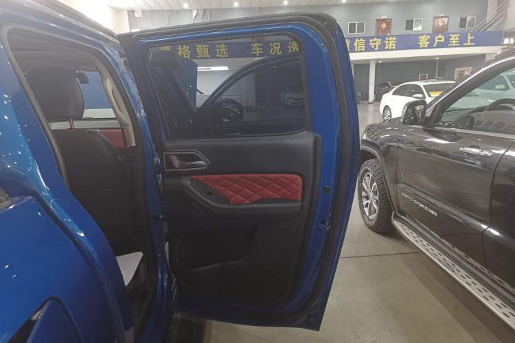 Used Great Wall Poer 2020 2.0T Off-Road Edition Automatic Diesel 4x4 High-End Version GW4D20M Right Rear Door Interior
