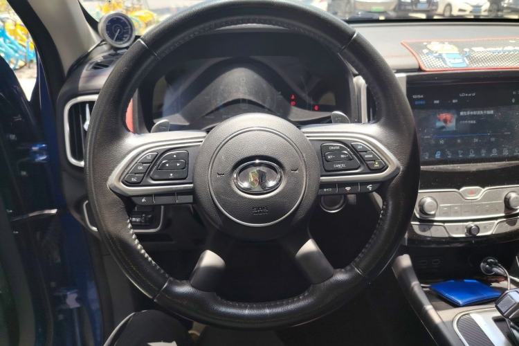 Used Great Wall Poer 2020 2.0T Off-Road Edition Automatic Gasoline 4x4 Limited Edition GW4C20B Steering Wheel