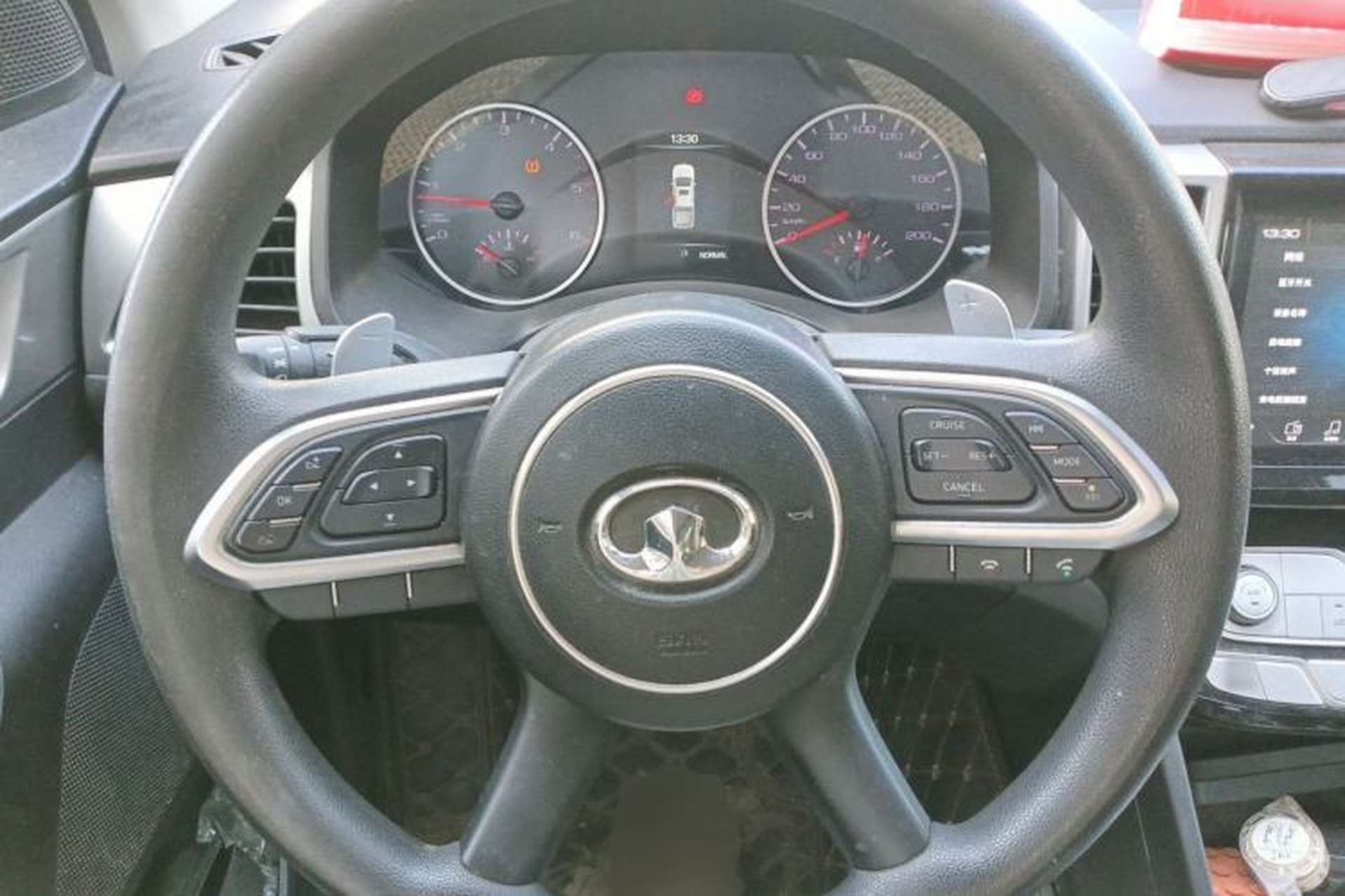 Used Great Wall Poer 2020 2.0T Commercial Version Automatic Diesel Two-Wheel Drive Elite Trim with Long Bed – GW4D20M Steering Wheel