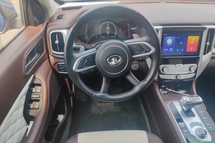 Used Great Wall Poer 2020 2.0T Off-Road Version Automatic Gasoline Four-Wheel Drive High-End Edition GW4C20B Steering Wheel