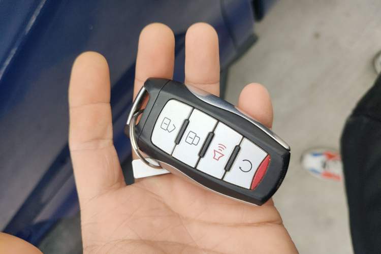 Used Great Wall Poer 2020 2.0T Off-Road Edition Automatic Diesel 4x4 High-End Version GW4D20M Vehicle Key