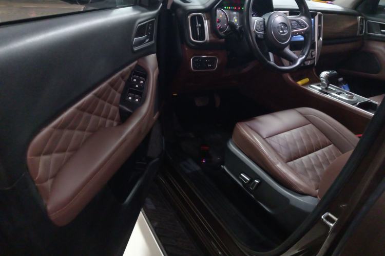 Used Great Wall Poer 2020 2.0T Automatic Diesel 4x4 Sport Edition GW4D20M Driver Seat