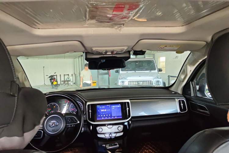 Used Great Wall Poer 2020 2.0T Automatic Diesel 2WD Comfort Edition GW4D20M Headliner