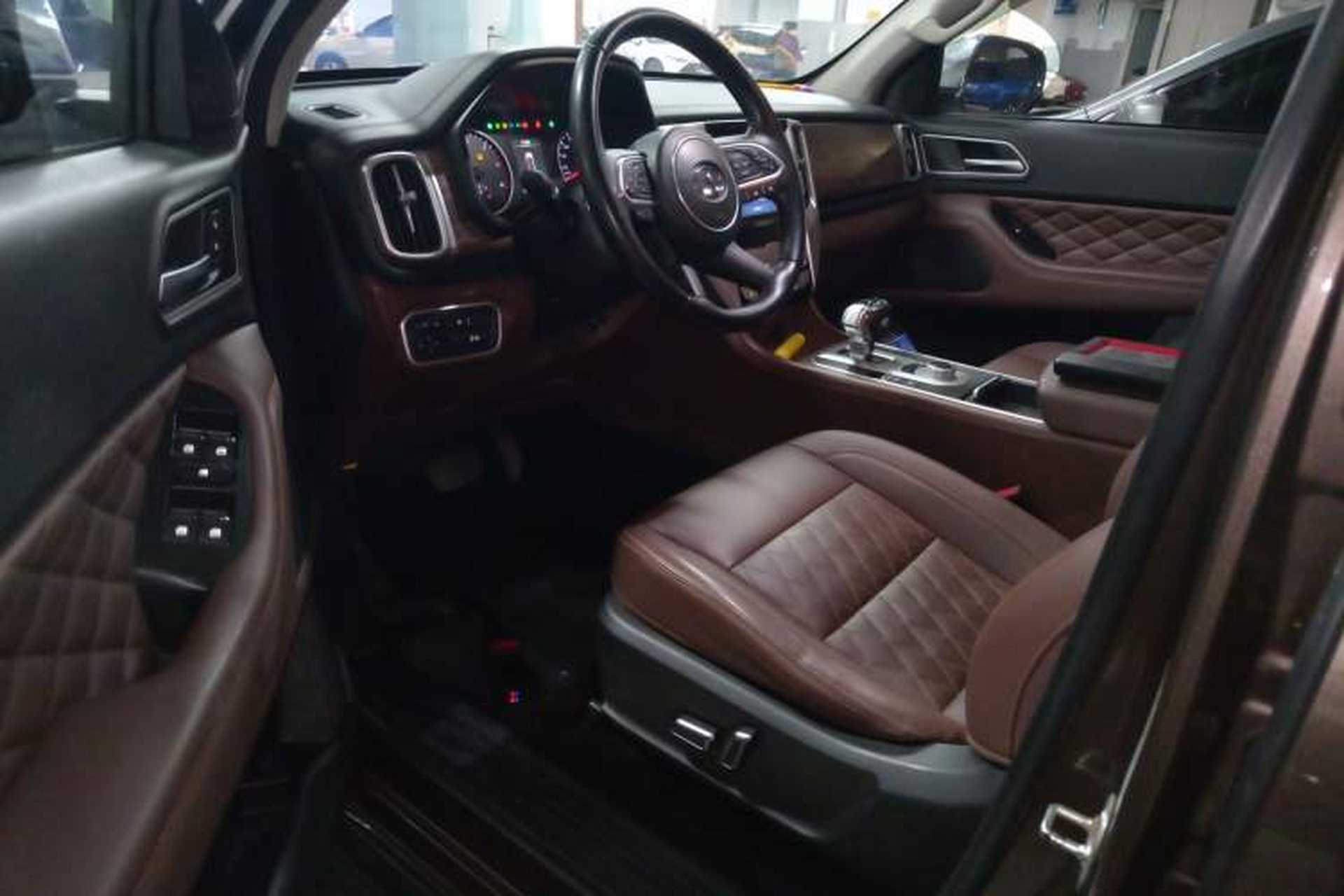 Used Great Wall Poer 2020 2.0T Automatic Diesel 4x4 Sport Edition GW4D20M Left Front Seat