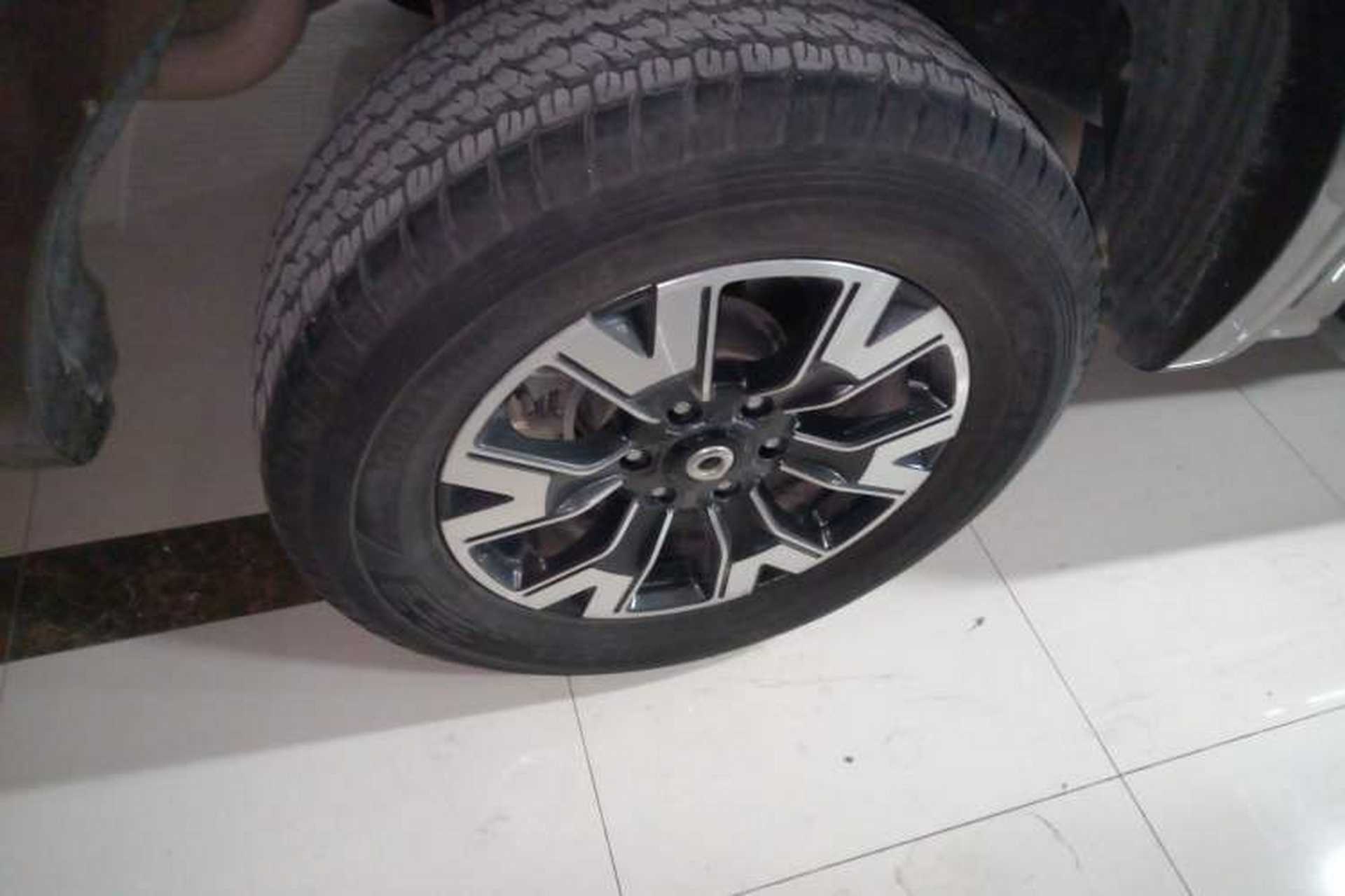 Used Great Wall Poer 2020 2.0T Automatic Diesel 4x4 Sport Edition GW4D20M Right Rear Wheel Hub