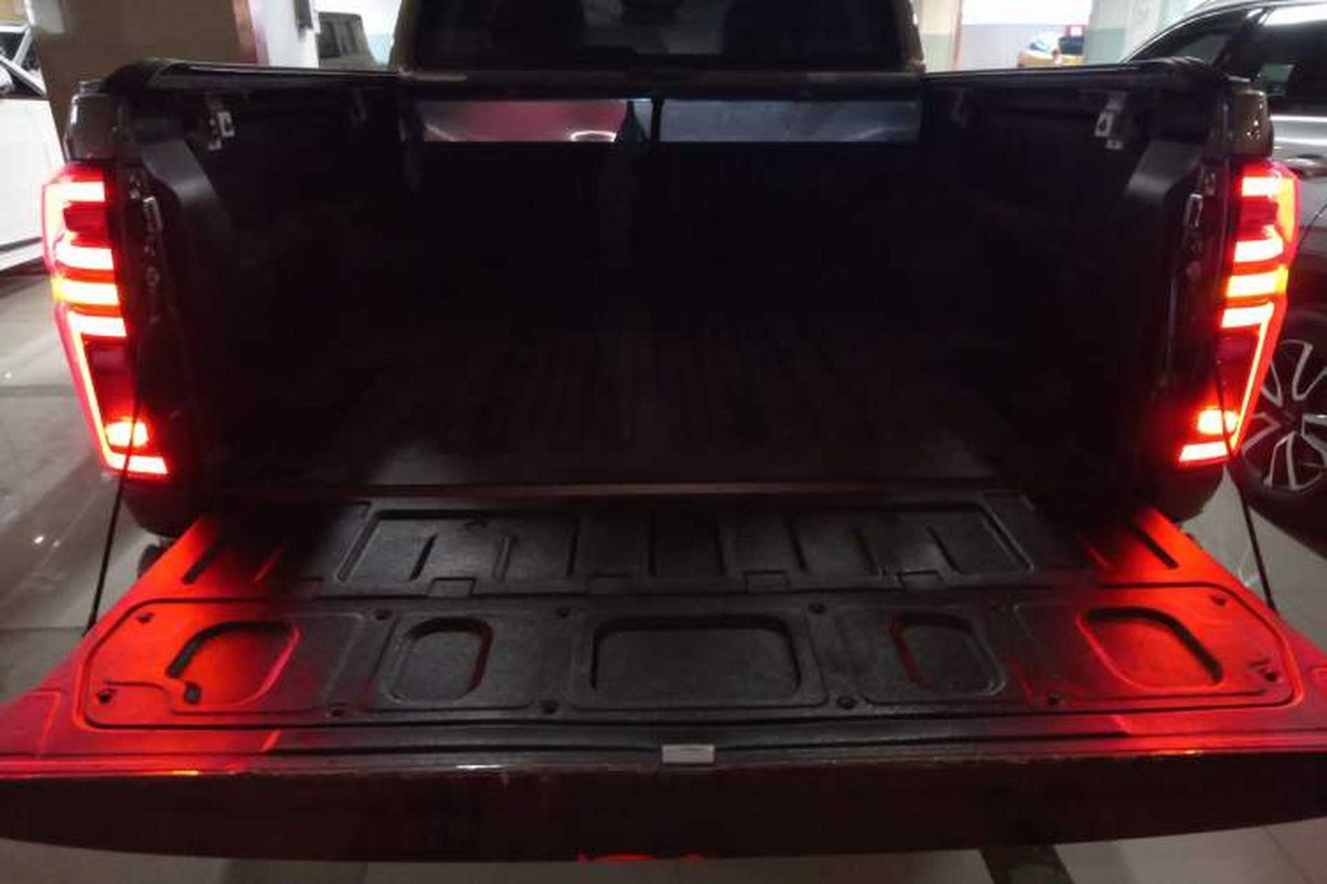 Used Great Wall Poer 2020 2.0T Automatic Diesel 4x4 Sport Edition GW4D20M Trunk