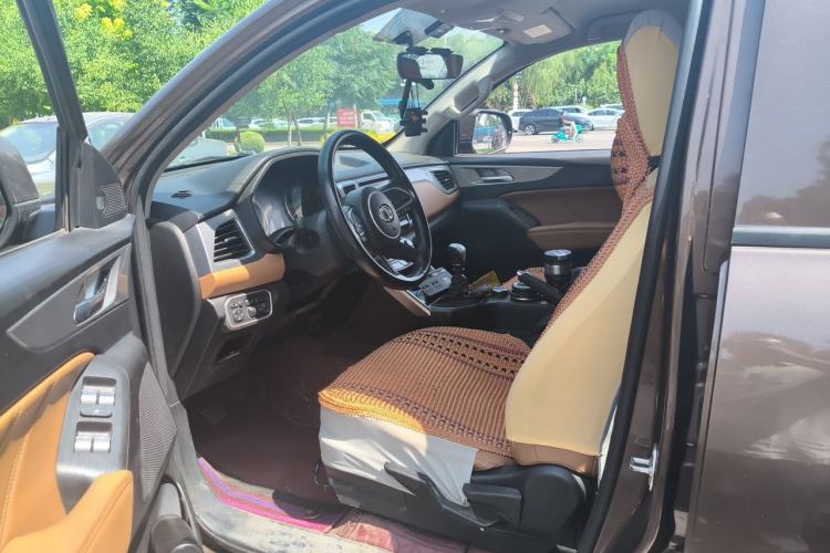 Used Great Wall Poer 2020 2.0T Commercial Version Automatic Diesel 4x4 Elite Long-Box GW4D20M Driver Seat