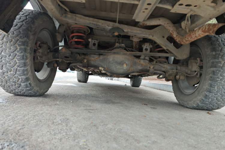 Used Great Wall Poer 2020 2.0T Off-Road Version Automatic Gasoline Four-Wheel Drive High-End Edition GW4C20B Chassis Rear