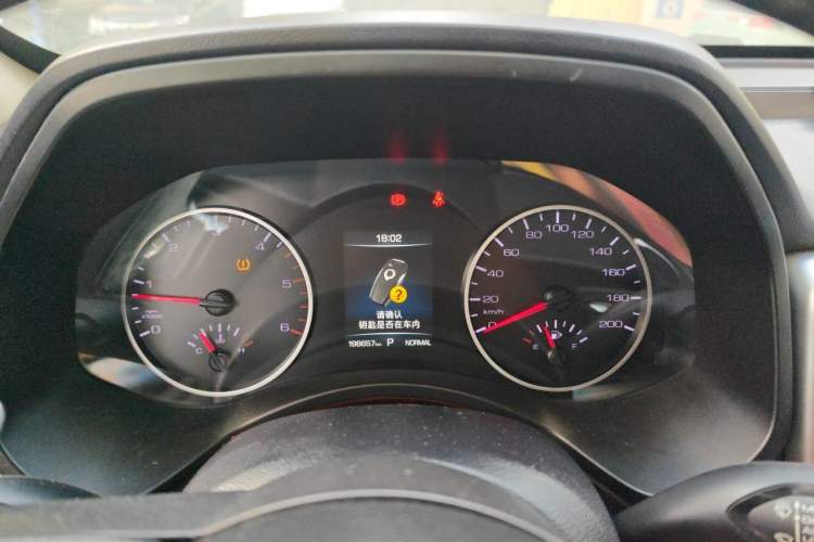 Used Great Wall Poer 2020 2.0T Commercial Version Automatic Diesel Two-Wheel Drive Navigation-Type Standard Box GW4D20M Instrument Cluster
