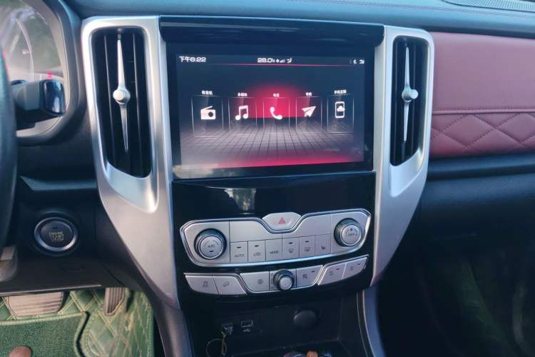 Used Great Wall Poer 2020 2.0T Off-Road Version Automatic Gasoline Four-Wheel Drive High-End Edition GW4C20B Audio And AC Panel
