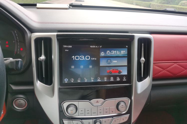 Used Great Wall Poer 2020 2.0T Off-Road Version Automatic Gasoline Four-Wheel Drive High-End Edition GW4C20B Audio And AC Panel