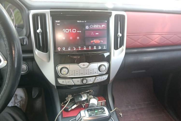 Used Great Wall Poer 2020 2.0T Off-Road Edition Automatic Gasoline 4x4 Limited Edition GW4C20B Audio And AC Panel