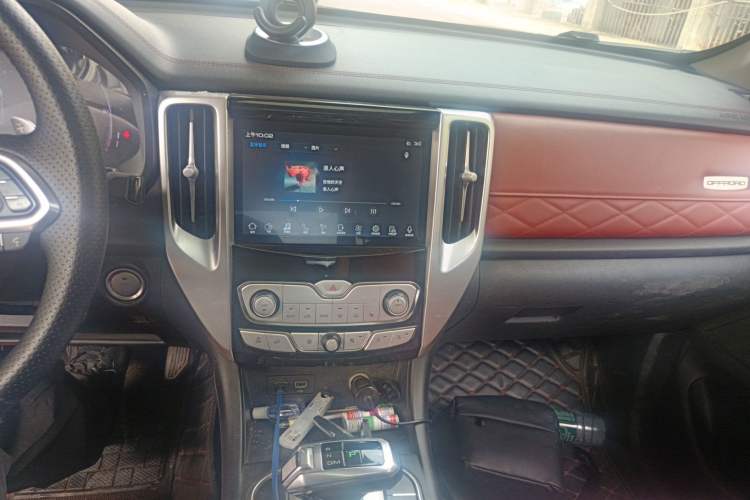 Used Great Wall Poer 2020 2.0T Off-Road Version Automatic Gasoline Four-Wheel Drive High-End Edition GW4C20B Audio And AC Panel
