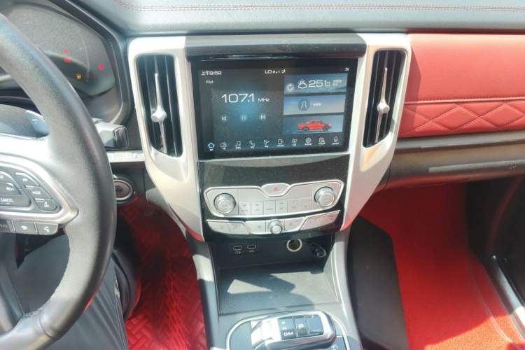 Used Great Wall Poer 2020 2.0T Off-Road Version Automatic Gasoline Four-Wheel Drive High-End Edition GW4C20B Audio And AC Panel
