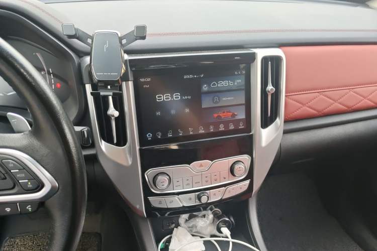 Used Great Wall Poer 2020 2.0T Off-Road Version Automatic Gasoline Four-Wheel Drive High-End Edition GW4C20B Audio And AC Panel