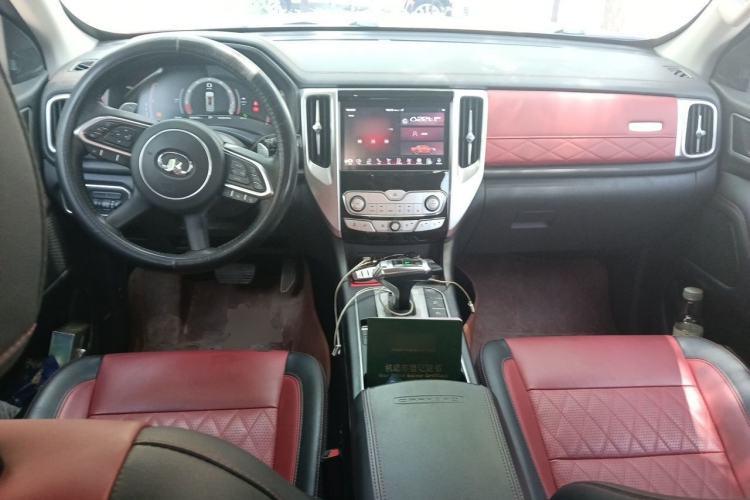 Used Great Wall Poer 2020 2.0T Off-Road Edition Automatic Gasoline 4x4 Limited Edition GW4C20B Center Console