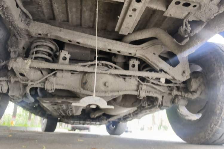 Used Great Wall Poer 2020 2.0T Off-Road Version Automatic Gasoline Four-Wheel Drive High-End Edition GW4C20B Chassis Rear