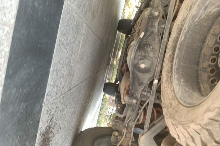 Used Great Wall Poer 2020 2.0T Off-Road Edition Automatic Gasoline 4x4 Limited Edition GW4C20B Chassis Rear