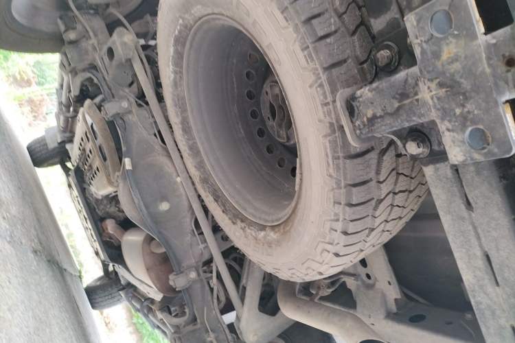 Used Great Wall Poer 2020 2.0T Off-Road Version Automatic Gasoline Four-Wheel Drive High-End Edition GW4C20B Chassis Rear