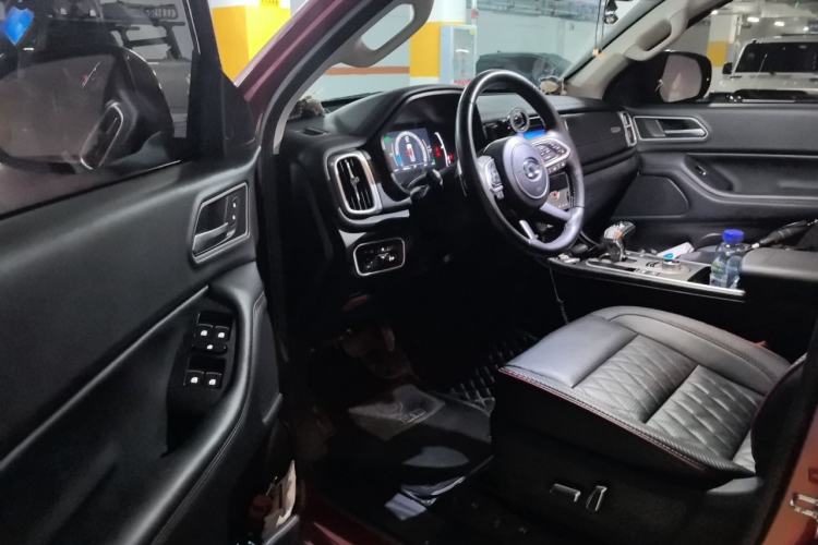Used Great Wall Poer 2020 2.0T Off-Road Edition Automatic Diesel 4x4 High-End Version GW4D20M Driver Seat