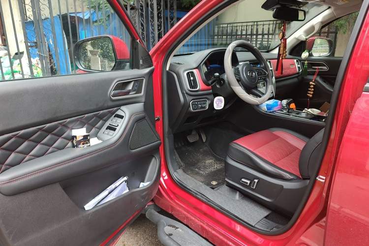 Used Great Wall Poer 2020 2.0T Off-Road Edition Automatic Gasoline 4x4 Limited Edition GW4C20B Driver Seat