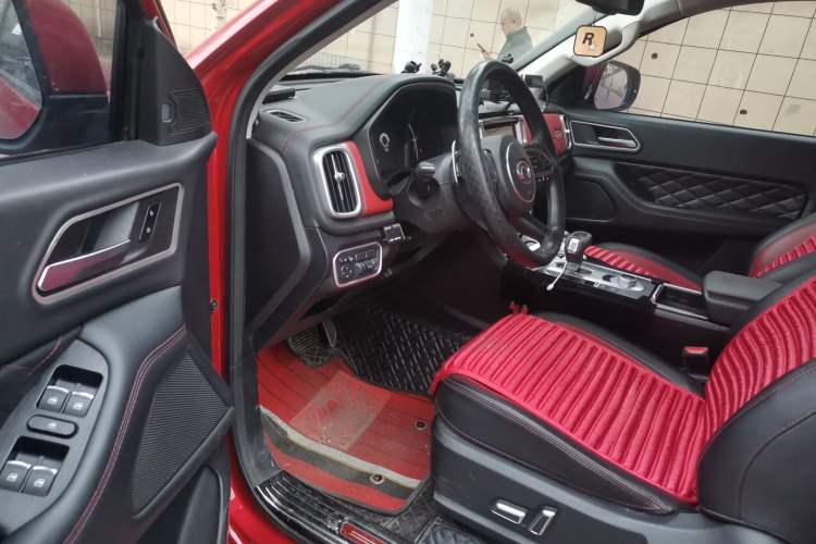 Used Great Wall Poer 2020 2.0T Off-Road Version Automatic Gasoline Four-Wheel Drive High-End Edition GW4C20B Driver Seat