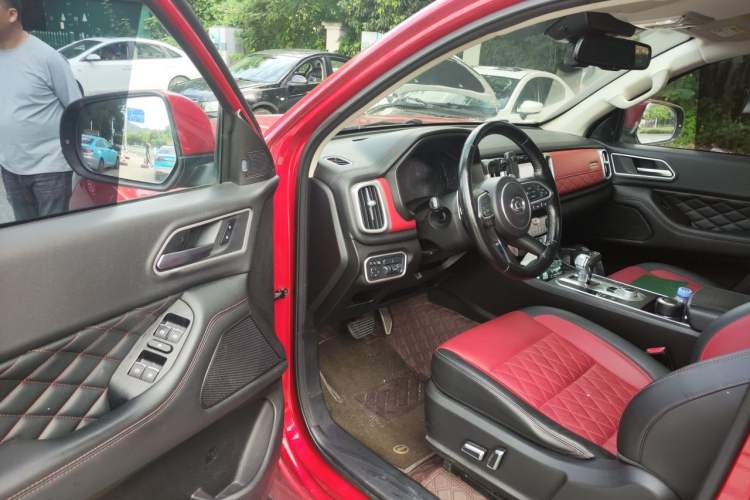 Used Great Wall Poer 2020 2.0T Off-Road Version Automatic Gasoline Four-Wheel Drive High-End Edition GW4C20B Driver Seat