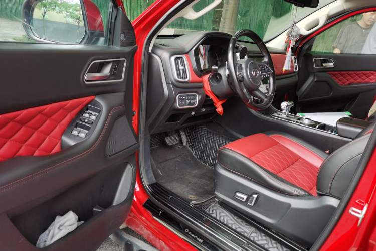 Used Great Wall Poer 2020 2.0T Off-Road Edition Automatic Diesel 4x4 High-End Version GW4D20M Driver Seat