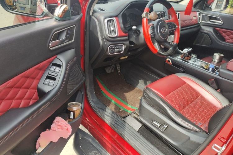 Used Great Wall Poer 2020 2.0T Off-Road Version Automatic Diesel 4x4 Advanced Edition GW4D20M Driver Seat