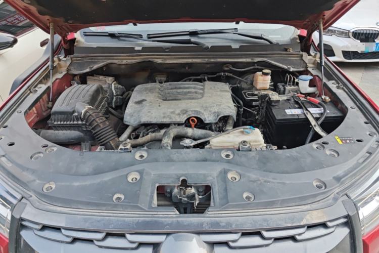 Used Great Wall Poer 2020 2.0T Off-Road Version Automatic Gasoline Four-Wheel Drive High-End Edition GW4C20B Engine Bay