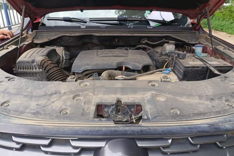 Used Great Wall Poer 2020 2.0T Off-Road Edition Automatic Gasoline 4x4 Advanced Version GW4C20B Engine Bay