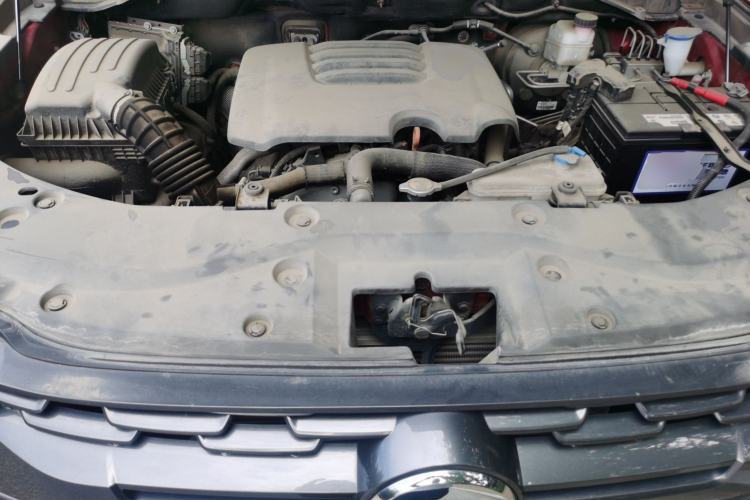 Used Great Wall Poer 2020 2.0T Off-Road Version Automatic Gasoline Four-Wheel Drive High-End Edition GW4C20B Engine Bay