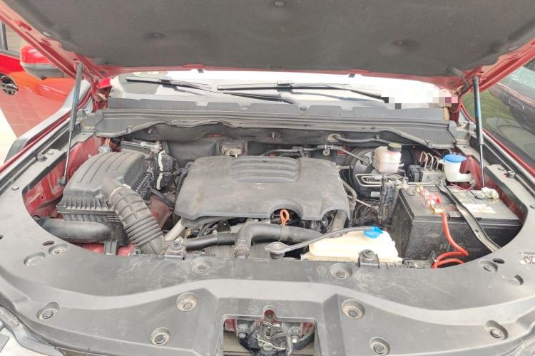 Used Great Wall Poer 2020 2.0T Off-Road Version Automatic Gasoline Four-Wheel Drive High-End Edition GW4C20B Engine Bay