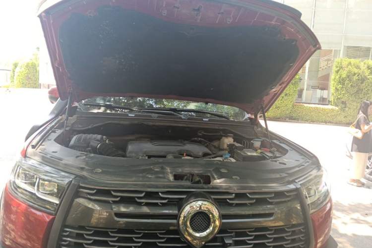Used Great Wall Poer 2020 2.0T Off-Road Edition Automatic Gasoline 4x4 Limited Edition GW4C20B Engine Bay
