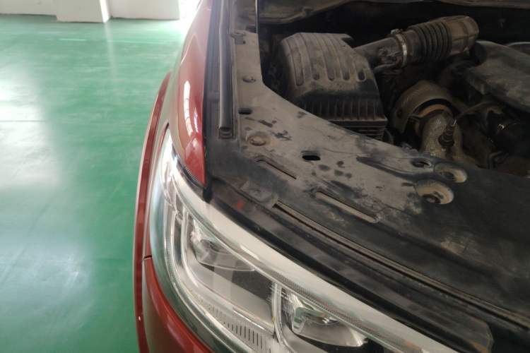 Used Great Wall Poer 2020 2.0T Automatic Diesel 4x4 Comfort Edition GW4D20M Engine Bay Right