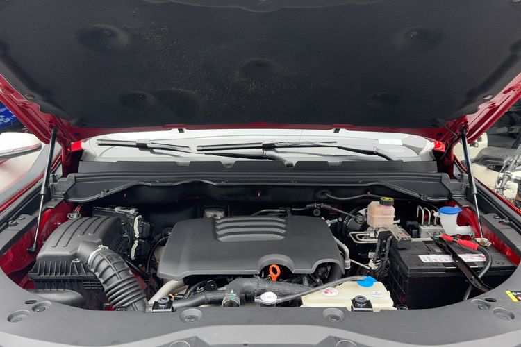 Used Great Wall Poer 2020 2.0T Off-Road Edition Automatic Gasoline 4x4 Limited Edition GW4C20B Engine Bay