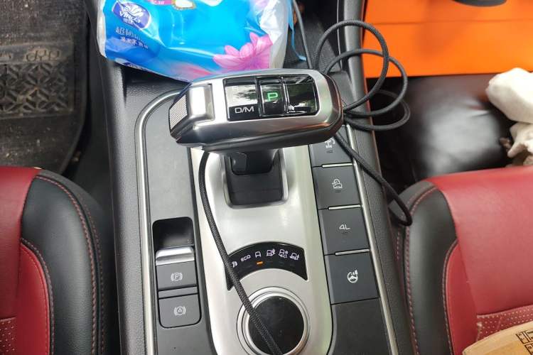 Used Great Wall Poer 2020 2.0T Off-Road Edition Automatic Gasoline 4x4 Limited Edition GW4C20B Gear Lever