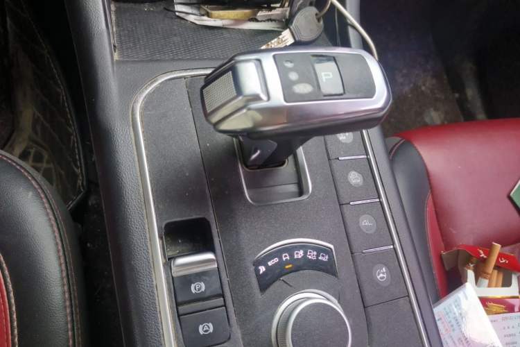 Used Great Wall Poer 2020 2.0T Off-Road Version Automatic Gasoline Four-Wheel Drive High-End Edition GW4C20B Gear Lever