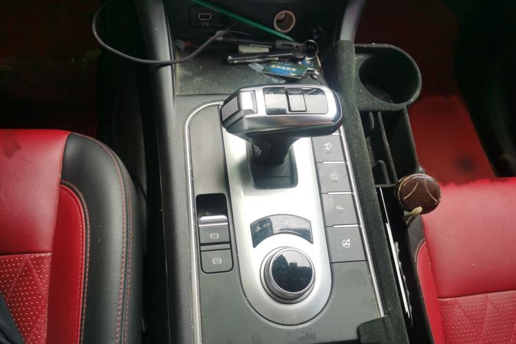 Used Great Wall Poer 2020 2.0T Off-Road Version Automatic Gasoline Four-Wheel Drive High-End Edition GW4C20B Gear Lever