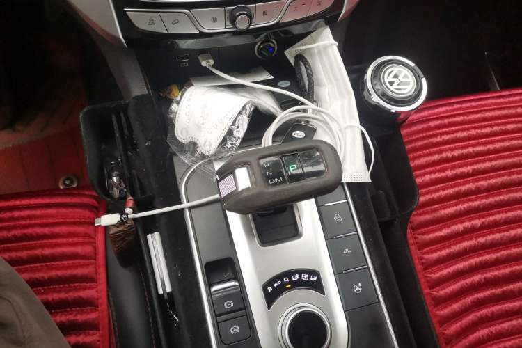Used Great Wall Poer 2020 2.0T Off-Road Version Automatic Gasoline Four-Wheel Drive High-End Edition GW4C20B Gear Lever