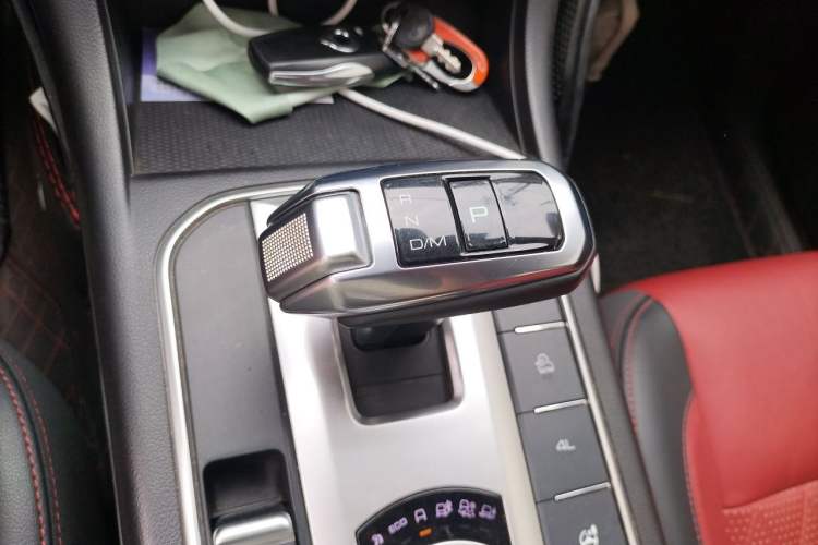 Used Great Wall Poer 2020 2.0T Off-Road Version Automatic Gasoline Four-Wheel Drive High-End Edition GW4C20B Gear Lever