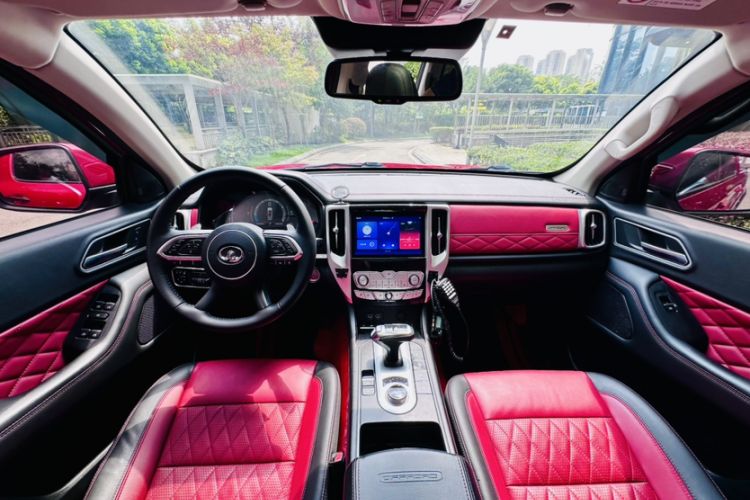 Used Great Wall Poer 2020 2.0T Off-Road Version Automatic Gasoline Four-Wheel Drive High-End Edition GW4C20B Interior 2