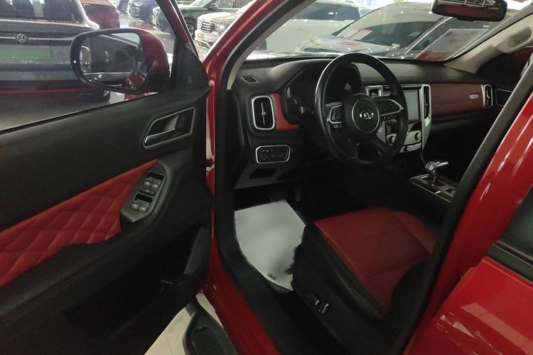 Used Great Wall Poer 2020 2.0T Off-Road Version Automatic Gasoline Four-Wheel Drive High-End Edition GW4C20B Interior 2