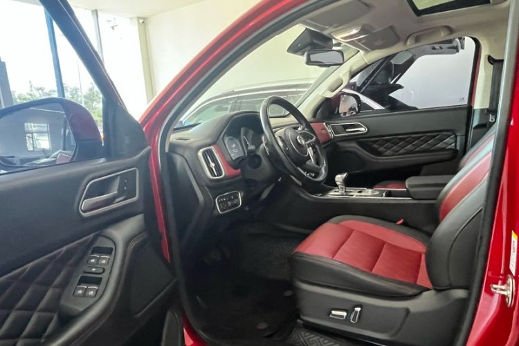 Used Great Wall Poer 2020 2.0T Off-Road Version Automatic Gasoline Four-Wheel Drive High-End Edition GW4C20B Interior 3