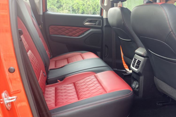 Used Great Wall Poer 2020 2.0T Off-Road Version Automatic Diesel 4x4 Advanced Edition GW4D20M Interior 3