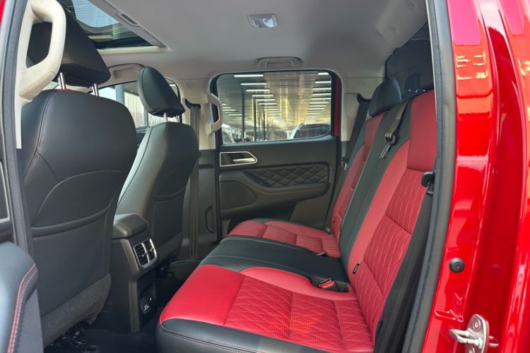 Used Great Wall Poer 2020 2.0T Off-Road Edition Automatic Gasoline 4x4 Limited Edition GW4C20B Interior 3